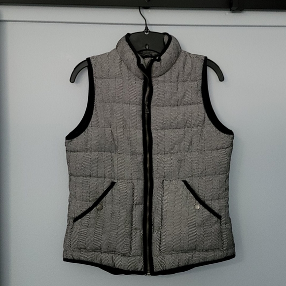 a new day Jackets & Blazers - Black and Grey Puffer Vest